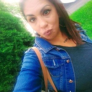 Meet your Posher, Rose